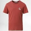 Remise ⭐ Tee 👕 Shirt Enfant Chest Monogram 1231 Rouge de Calvin Klein 🤩