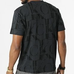 Grosses soldes ✔️ Tee 👕 Shirt Logo All Over Print 0877 Gris Anthracite de Calvin Klein 💯 7 Grosses soldes ✔️ Tee 👕 Shirt Logo All Over Print 0877 Gris Anthracite de Calvin Klein 💯 -France Calvin Klein Soldes 2024 calvin klein 319369 J30J320877 0GJ 20220518T145526 04