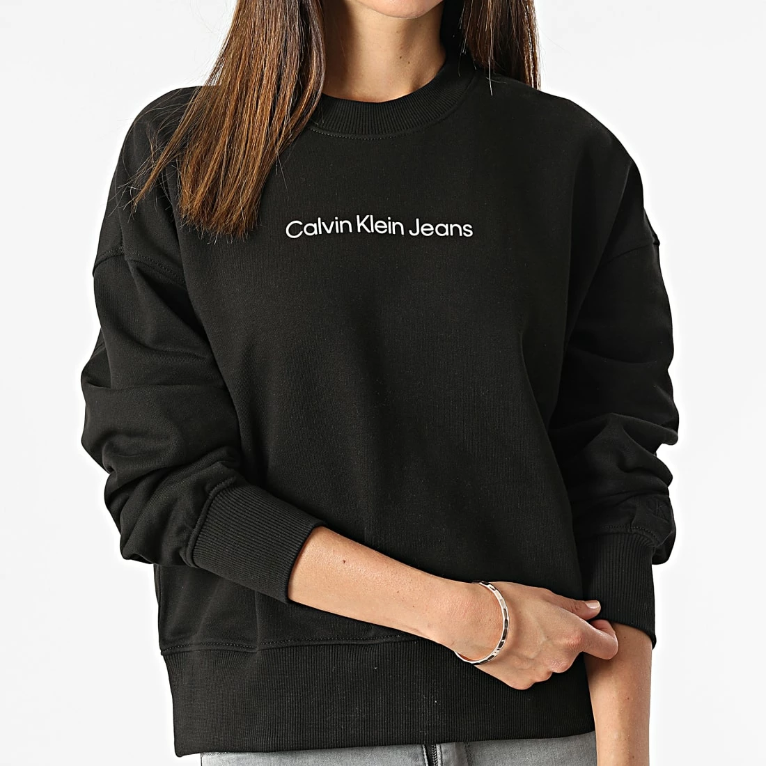 Grosses soldes 🛒 Sweat Crewneck Femme 8985 Noir de Calvin Klein 💯 1 Grosses soldes 🛒 Sweat Crewneck Femme 8985 Noir de Calvin Klein 💯
