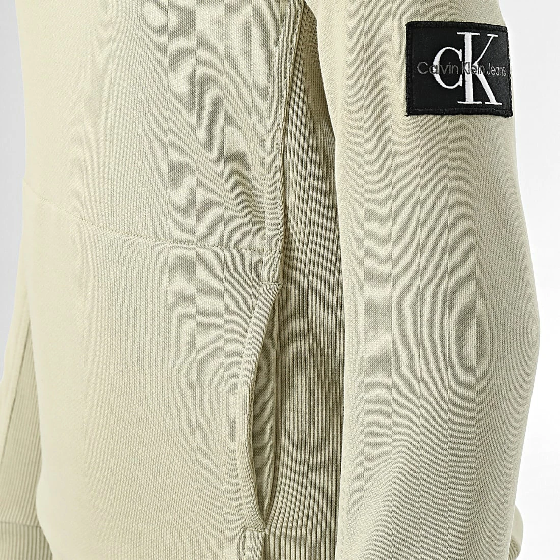 Meilleure affaire 🛒 Sweat Capuche Enfant Badge Rib 1114 Vert Kaki de Calvin Klein 🥰 2 Meilleure affaire 🛒 Sweat Capuche Enfant Badge Rib 1114 Vert Kaki de Calvin Klein 🥰 – Image 2