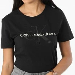 Sortie 🔔 Tee 👕 Shirt Femme 8996 Noir de Calvin Klein 👍 -France Calvin Klein Soldes 2024 calvin klein 320517 J20J218996 BEH 20220531T145856 03