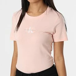 Promo 💯 Tee 👚 Shirt Femme 9135 Rose de Calvin Klein 🔥 6 Promo 💯 Tee 👚 Shirt Femme 9135 Rose de Calvin Klein 🔥 -France Calvin Klein Soldes 2024 calvin klein 320521 J20J219135 TKY 20220531T150315 03