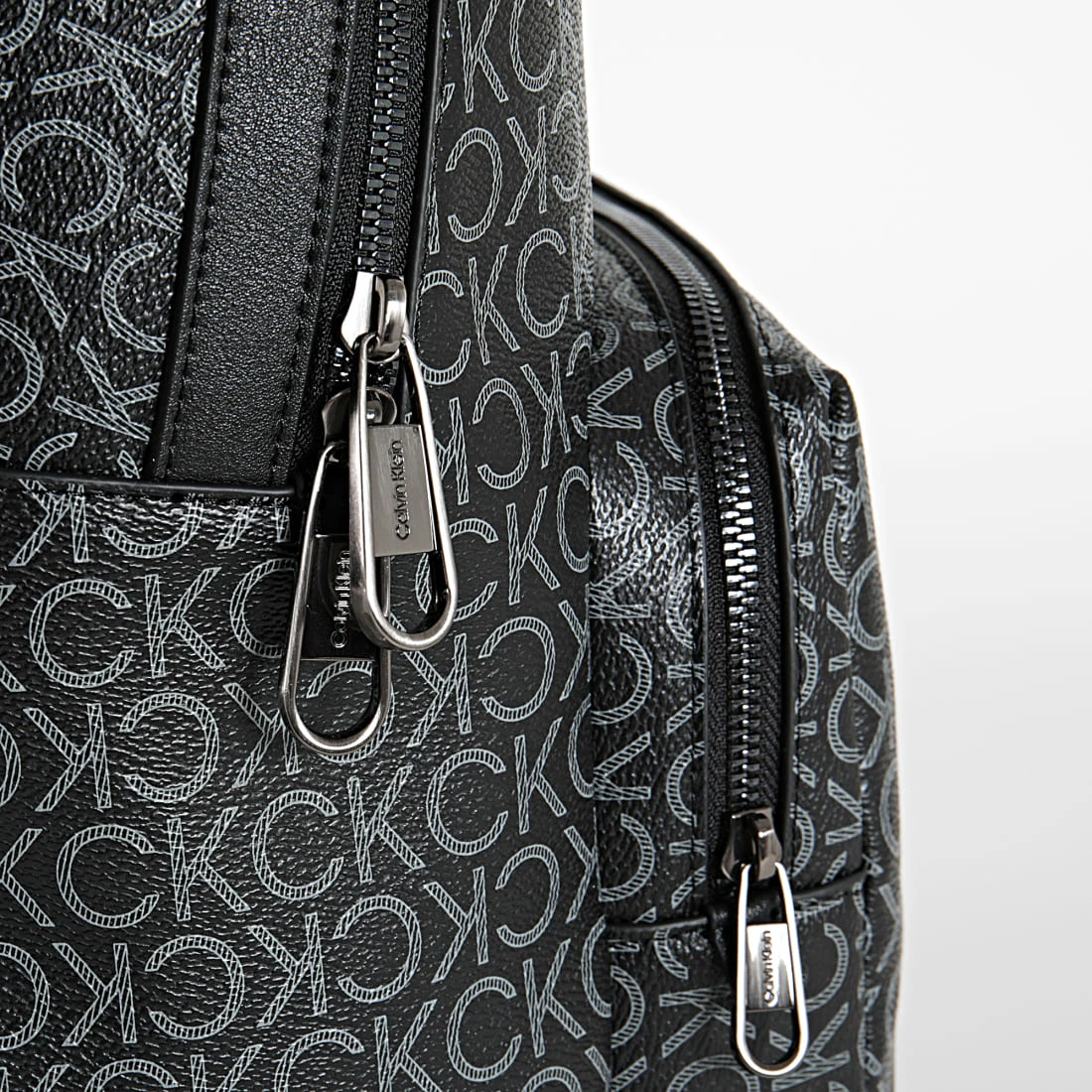 Les meilleures critiques de 🎉 Sac A Dos Must Monogram 9233 Noir de Calvin Klein 🛒 3 Les meilleures critiques de 🎉 Sac A Dos Must Monogram 9233 Noir de Calvin Klein 🛒 – Image 3