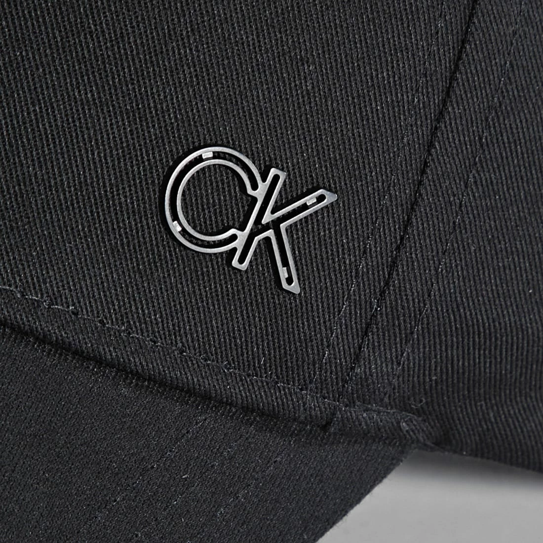 Meilleure affaire 🔥 Casquette Cut Out BB 9211 Noir de Calvin Klein 👍 2 Meilleure affaire 🔥 Casquette Cut Out BB 9211 Noir de Calvin Klein 👍 – Image 2