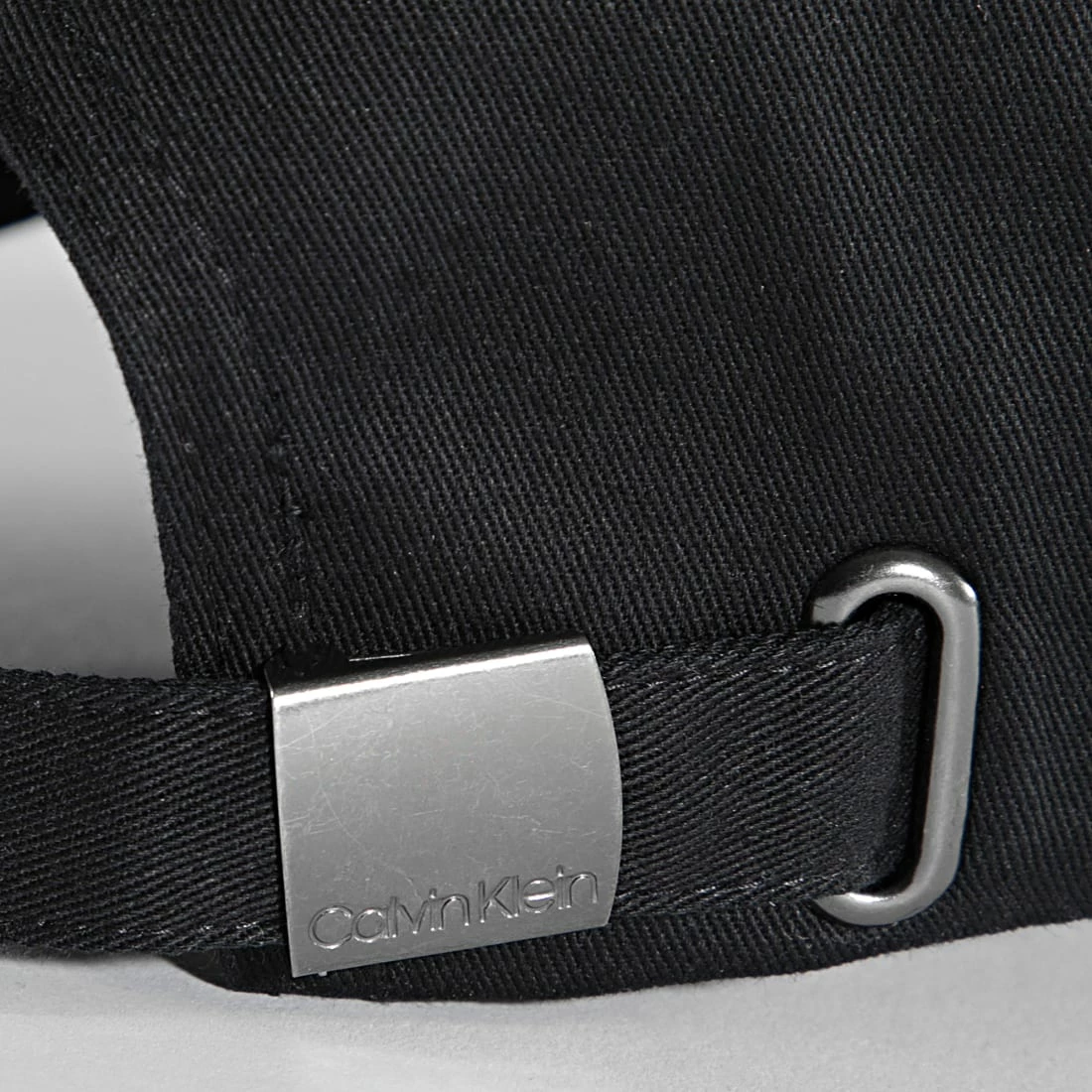 Meilleure affaire 🔥 Casquette Cut Out BB 9211 Noir de Calvin Klein 👍 3 Meilleure affaire 🔥 Casquette Cut Out BB 9211 Noir de Calvin Klein 👍 – Image 3