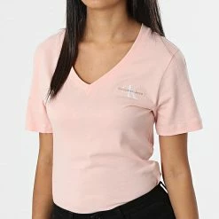 Coupon 😉 Tee 👕 Shirt Femme Col V 9138 Rose de Calvin Klein 🧨 6 Coupon 😉 Tee 👕 Shirt Femme Col V 9138 Rose de Calvin Klein 🧨 -France Calvin Klein Soldes 2024 calvin klein 321182 J20J219138 TKY 20220531T150241 03