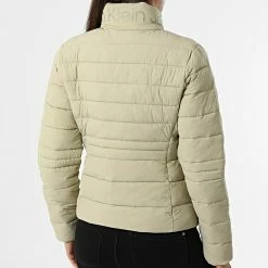 Nouveau ⭐ Doudoune Femme 9012 Vert Kaki de Calvin Klein 🧨 -France Calvin Klein Soldes 2024 calvin klein 321631 J20J219012 RB8 20220607T155405 04
