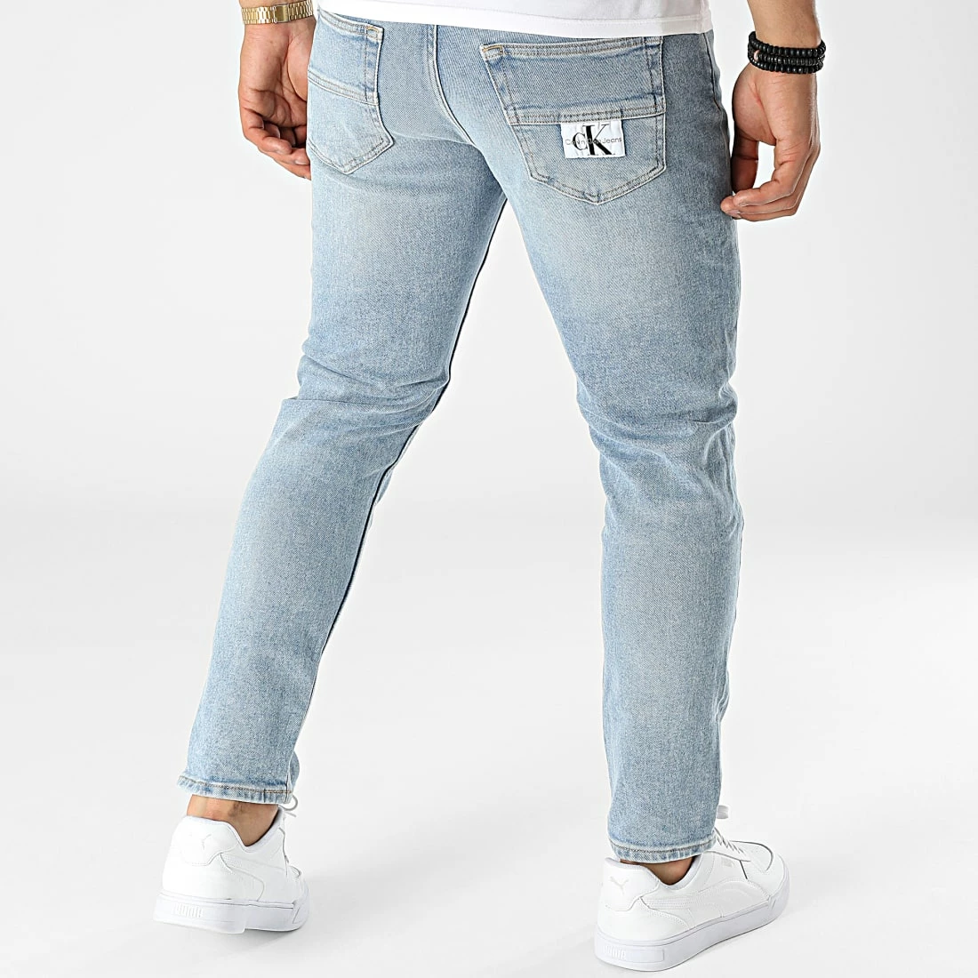 Vente flash 🛒 Jean Regular Dad 1513 Bleu Wash de Calvin Klein ✨ 4 Vente flash 🛒 Jean Regular Dad 1513 Bleu Wash de Calvin Klein ✨ – Image 4