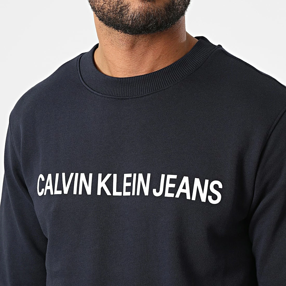 Sortie 🎁 Sweat Crewneck Core Institutional 7757 Bleu Marine de Calvin Klein 👏 2 Sortie 🎁 Sweat Crewneck Core Institutional 7757 Bleu Marine de Calvin Klein 👏 – Image 2