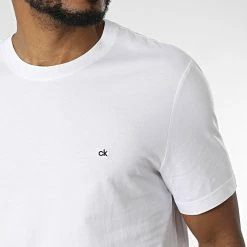 Meilleure vente ⌛ Tee 👕 Shirt Logo Embroidery 4061 Blanc de Calvin Klein 🎁 -France Calvin Klein Soldes 2024 calvin klein 322188 K10K104061 117 20220721T160252 02