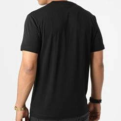 Sortie 💯 Tee 👚 Shirt Chest Logo 4062 Noir de Calvin Klein 👏 -France Calvin Klein Soldes 2024 calvin klein 322190 K10K104062 002 20220614T151006 04