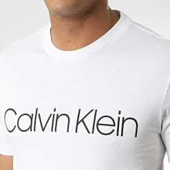 Vente flash 👍 Tee 👕 Shirt Front Logo 4063 Blanc de Calvin Klein ✔️ -France Calvin Klein Soldes 2024 calvin klein 322200 K10K104063 117 20220614T150148 02