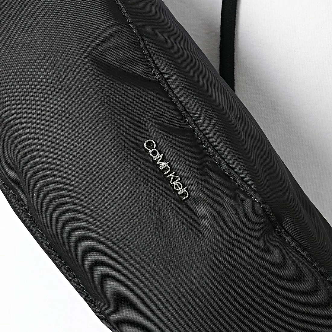 Top 10 🎉 Sac Banane Utility 9103 Noir de Calvin Klein 🎉 2 Top 10 🎉 Sac Banane Utility 9103 Noir de Calvin Klein 🎉 – Image 2