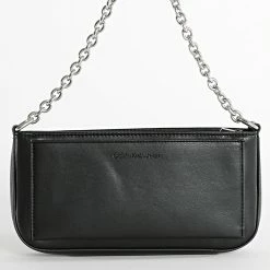 Les meilleures critiques de 💯 Sac A Main Femme Sculpted Shoulder Pouch 9769 Noir de Calvin Klein 🤩 7 Les meilleures critiques de 💯 Sac A Main Femme Sculpted Shoulder Pouch 9769 Noir de Calvin Klein 🤩 -France Calvin Klein Soldes 2024 calvin klein 322729 K60K609769 BDS 20220609T142231 04