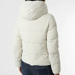 Grosses soldes 🥰 Doudoune Capuche Femme 9007 Beige de Calvin Klein 🧨 -France Calvin Klein Soldes 2024 calvin klein 322980 J20J219007 ACF 20220719T143516 04