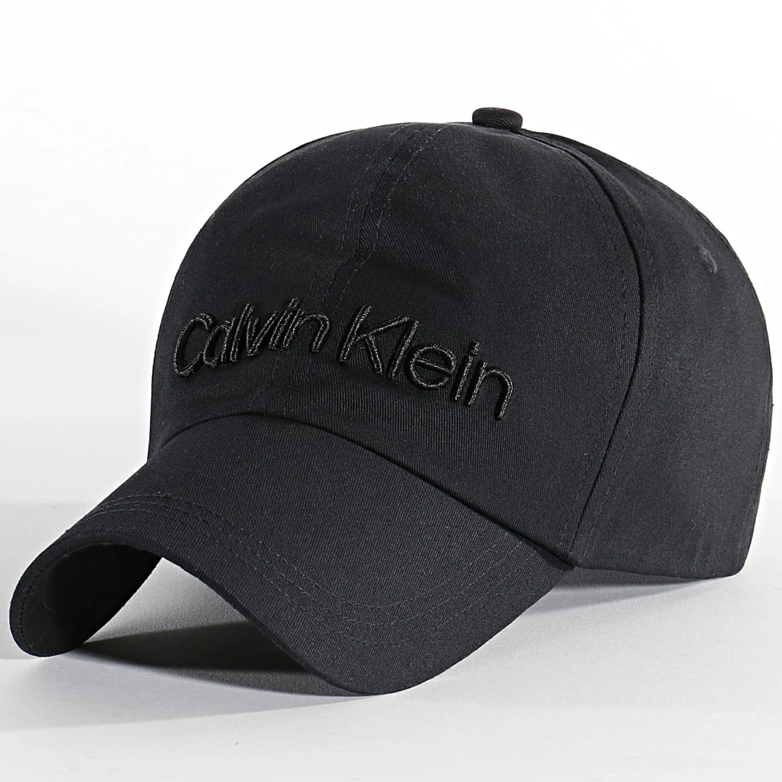Acheter 🔔 Casquette Embroidery BB Cap 5737 Noir de Calvin Klein 🌟 1 Acheter 🔔 Casquette Embroidery BB Cap 5737 Noir de Calvin Klein 🌟