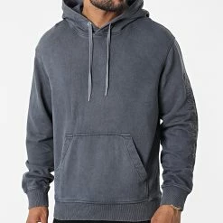 Les meilleures critiques de 🔥 Sweat Capuche 0842 Gris de Calvin Klein 🌟