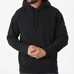 Bon marché 💯 Sweat Capuche Pique Interlock Comfort 9704 Noir de Calvin Klein 🎁 -France Calvin Klein Soldes 2024 calvin klein 324993 K10K109704 BEH 20220624T145949 03