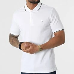 Offres 🧨 Polo Manches Courtes Stretch Pique 8728 Blanc de Calvin Klein 😉 -France Calvin Klein Soldes 2024 calvin klein 325030 K10K108728 YAF 20220624T144819 03