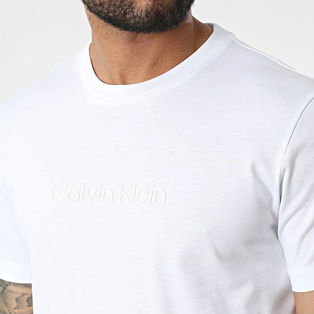 Meilleur prix 💯 Tee 👚 Shirt Modern Front Logo 9802 Blanc de Calvin Klein ❤️ 2 Meilleur prix 💯 Tee 👚 Shirt Modern Front Logo 9802 Blanc de Calvin Klein ❤️ – Image 2