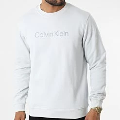 Promo 🎉 Sweat Crewneck GMS2W305 Gris Clair Réfléchissant de Calvin Klein 🔥