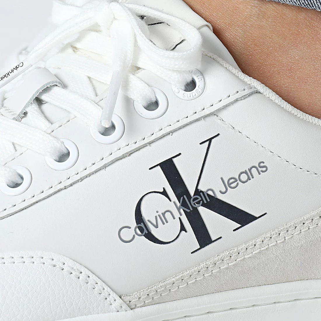 De gros 🧨 Baskets Femme Classic Cupsole 0699 White Neon Pink de Calvin Klein ✔️ 2 De gros 🧨 Baskets Femme Classic Cupsole 0699 White Neon Pink de Calvin Klein ✔️ – Image 2