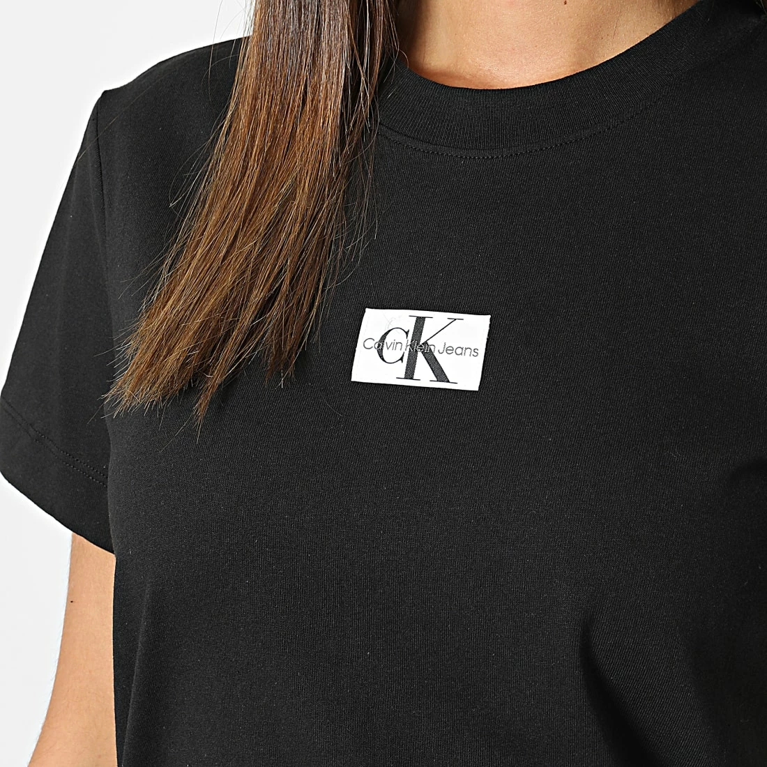 Vente flash 🌟 Tee 👕 Shirt Femme Badge Seaming 9658 Noir de Calvin Klein 💯 2 Vente flash 🌟 Tee 👕 Shirt Femme Badge Seaming 9658 Noir de Calvin Klein 💯 – Image 2
