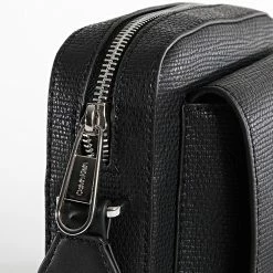 Meilleure vente ❤️ Sacoche Minimalism 9558 Noir de Calvin Klein ✨ -France Calvin Klein Soldes 2024 calvin klein 327805 K50K509558 BAX 20220802T154920 03