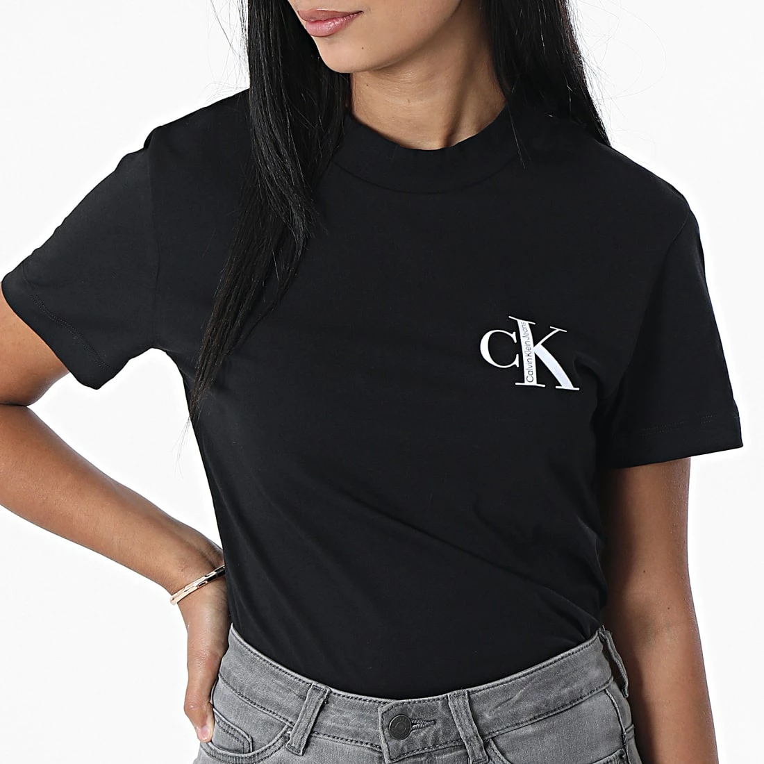 Grosses soldes ⌛ Tee 👚 Shirt Slim Femme 0478 Noir de Calvin Klein 🛒 3 Grosses soldes ⌛ Tee 👚 Shirt Slim Femme 0478 Noir de Calvin Klein 🛒 – Image 3