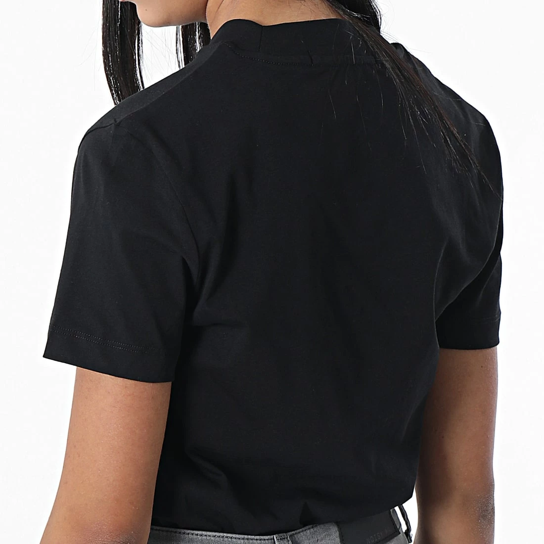 Grosses soldes ⌛ Tee 👚 Shirt Slim Femme 0478 Noir de Calvin Klein 🛒 4 Grosses soldes ⌛ Tee 👚 Shirt Slim Femme 0478 Noir de Calvin Klein 🛒 – Image 4