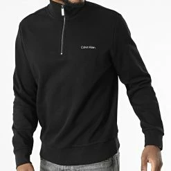 Acheter ⭐ Sweat Col Zippé Micro Logo 9714 Noir de Calvin Klein 🧨 -France Calvin Klein Soldes 2024 calvin klein 328325 K10K109714 BEH 20220721T161201 03