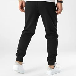 Remise ❤️ Pantalon Jogging Micro Logo 9940 Noir de Calvin Klein ⌛ -France Calvin Klein Soldes 2024 calvin klein 328332 K10K109940 BEH 20220727T151259 04