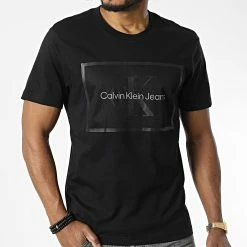 Acheter 🌟 Tee 👚 Shirt 1723 Noir de Calvin Klein ✔️ -France Calvin Klein Soldes 2024 calvin klein 328369 J30J321723 BEH 20220721T155406 03