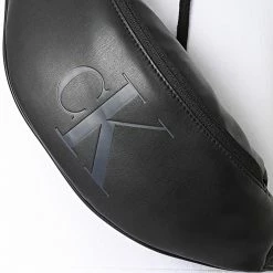 Sortie 🥰 Sac Banane Monogram Soft 9768 Noir de Calvin Klein 😉 -France Calvin Klein Soldes 2024 calvin klein 328616 K50K509768 BDS 20220729T162241 02