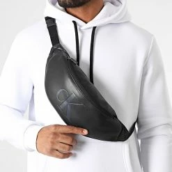 Sortie 🥰 Sac Banane Monogram Soft 9768 Noir de Calvin Klein 😉 -France Calvin Klein Soldes 2024 calvin klein 328616 K50K509768 BDS 20220729T162242 03