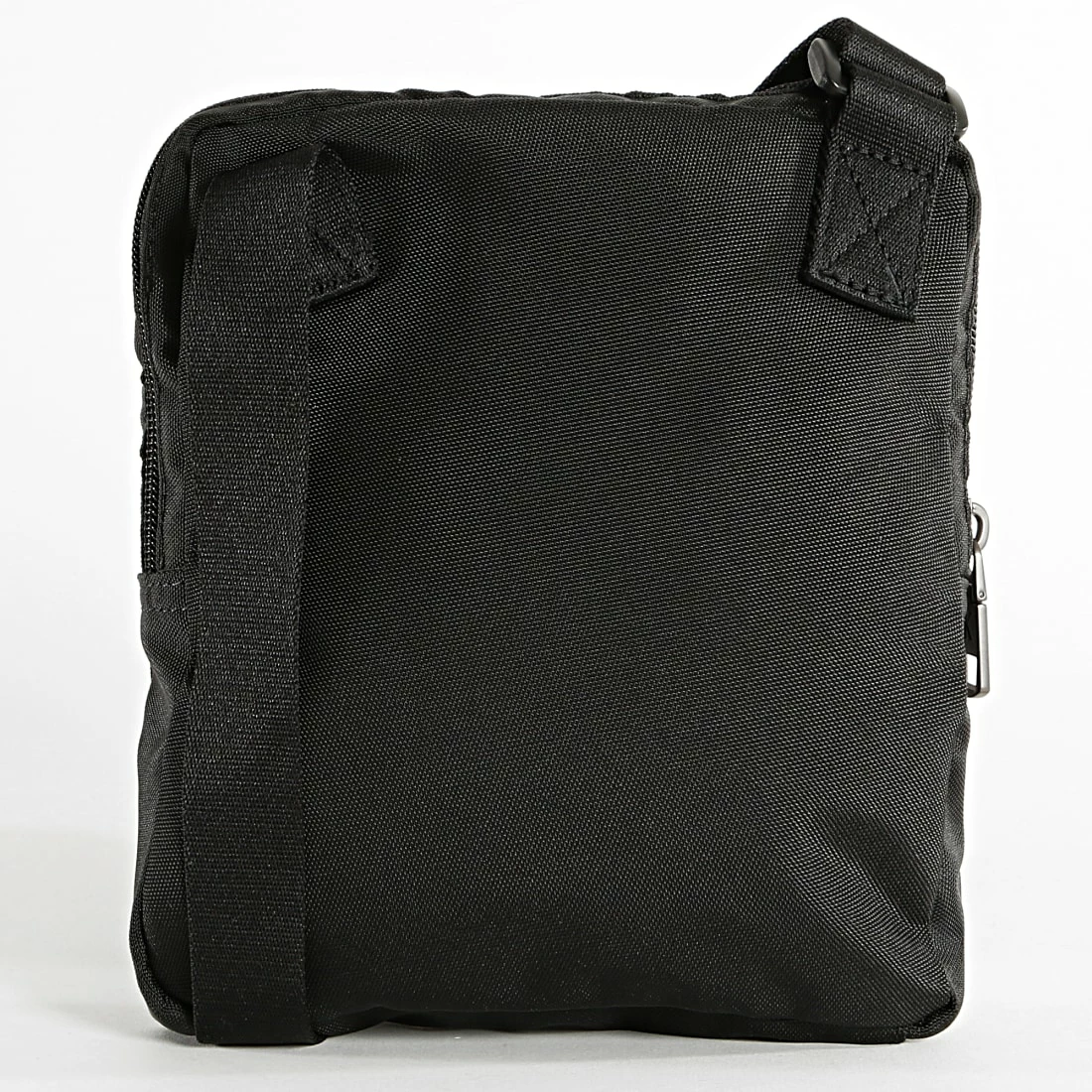 Bon marché ⭐ Sacoche Sport Essentials 9829 Noir de Calvin Klein ❤️ 4 Bon marché ⭐ Sacoche Sport Essentials 9829 Noir de Calvin Klein ❤️ – Image 4