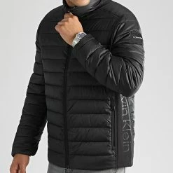 Top 10 🥰 Doudoune Recycled Side Logo 8291 Noir de Calvin Klein 😍