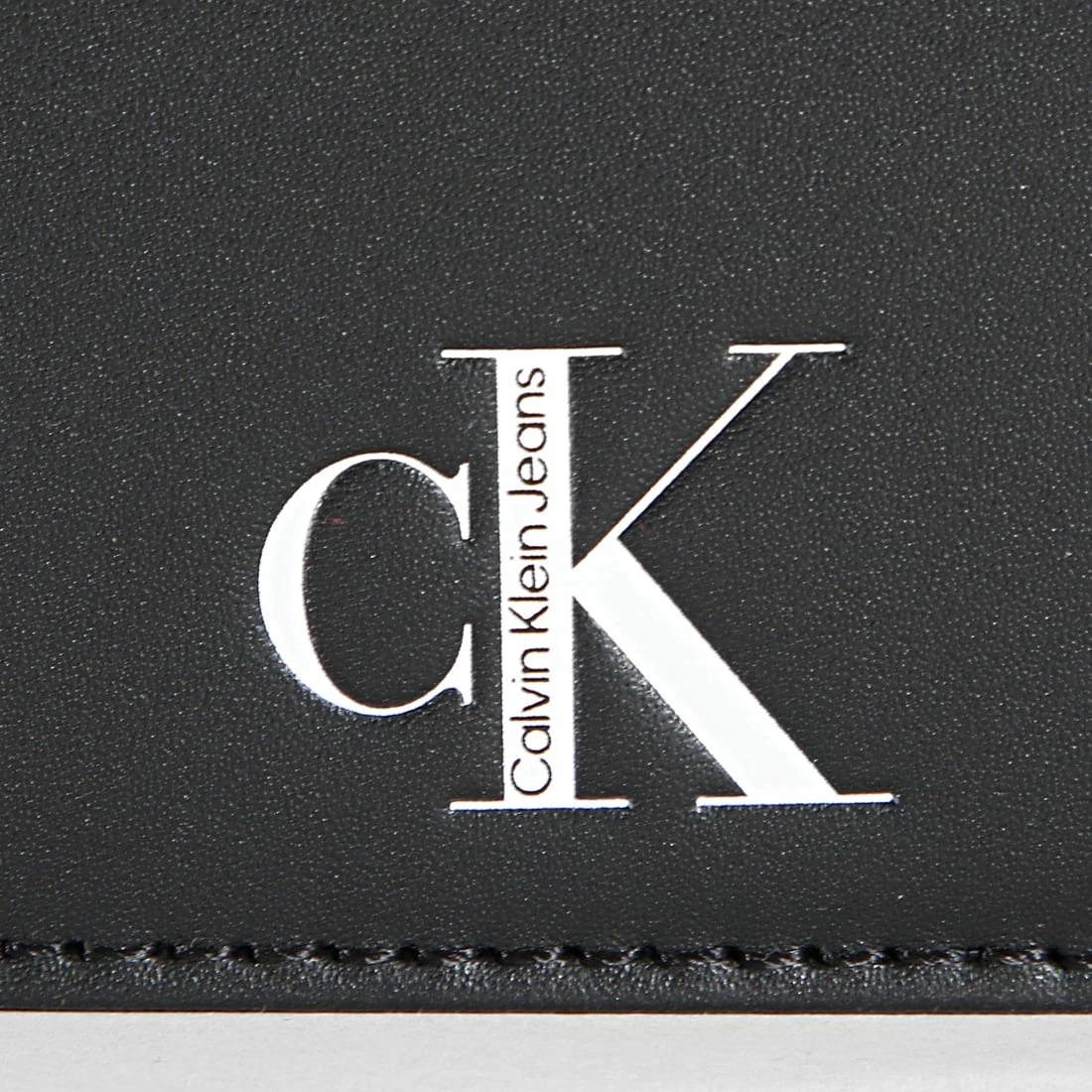 Budget 🔥 Portefeuille Sport Essential 9858 Noir de Calvin Klein ❤️ 2 Budget 🔥 Portefeuille Sport Essential 9858 Noir de Calvin Klein ❤️ – Image 2