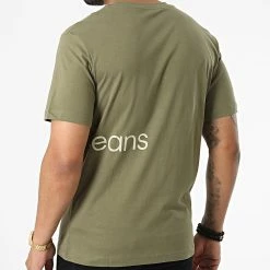 Sortie 🎉 Tee 👕 Shirt Institutional Blocking 0882 Vert Kaki de Calvin Klein 🔔 7 Sortie 🎉 Tee 👕 Shirt Institutional Blocking 0882 Vert Kaki de Calvin Klein 🔔 -France Calvin Klein Soldes 2024 calvin klein 329283 J30J320882 LB6 20220726T105828 04