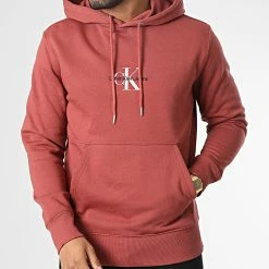 Les meilleures critiques de ⌛ Sweat Capuche Monologo 0836 Rouge Brique de Calvin Klein ✨ -France Calvin Klein Soldes 2024 calvin klein 329285 J30J320836 XLN 20221118T155427 03
