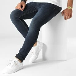 Vente flash 😍 Jean Skinny 1449 Bleu Denim de Calvin Klein 😉 -France Calvin Klein Soldes 2024 calvin klein 329447 J30J321449 1BJ 20220728T160557 03