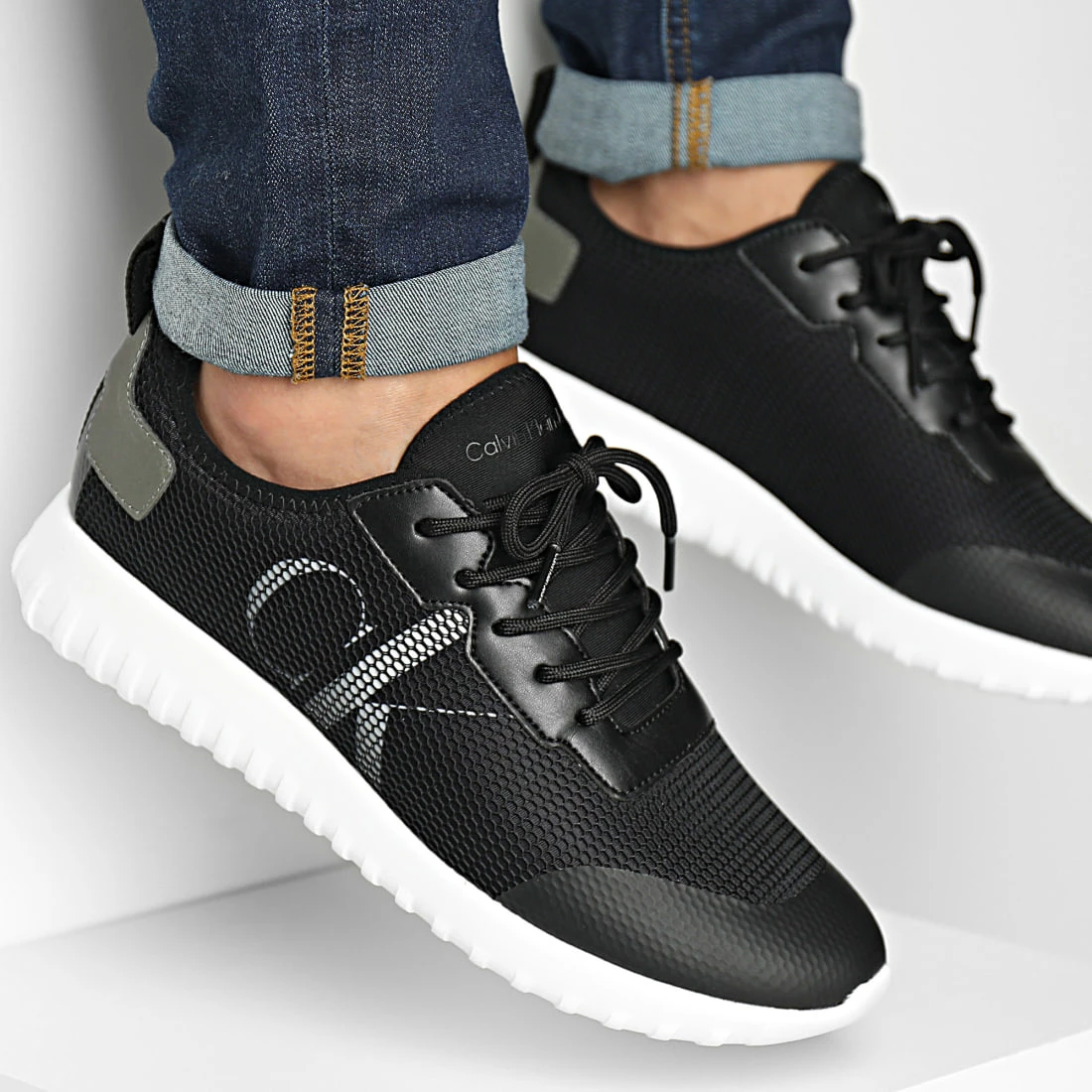 Offres 🔔 Baskets Sporty Runner Eva Slipon Poly 0437 Black de Calvin Klein 🎁 1 Offres 🔔 Baskets Sporty Runner Eva Slipon Poly 0437 Black de Calvin Klein 🎁