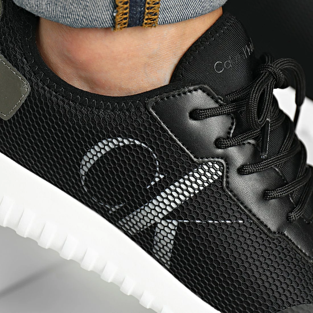 Offres 🔔 Baskets Sporty Runner Eva Slipon Poly 0437 Black de Calvin Klein 🎁 2 Offres 🔔 Baskets Sporty Runner Eva Slipon Poly 0437 Black de Calvin Klein 🎁 – Image 2