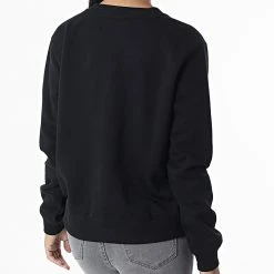 Promo 🌟 Sweat Crewneck Monogram Logo 8982 Noir de Calvin Klein 🔥 -France Calvin Klein Soldes 2024 calvin klein 329859 J20J218982 BEH 20220803T155857 04
