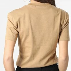 De gros 🤩 Tee 👕 Shirt Femme Gradient Monologo 9797 Marron de Calvin Klein ❤️ -France Calvin Klein Soldes 2024 calvin klein 329876 J20J219797 GV7 20221118T161143 04