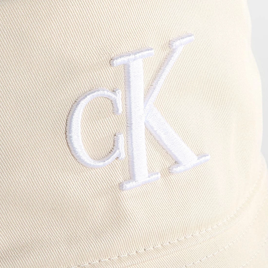 Meilleur prix ❤️ Bob Essential 9483 Beige de Calvin Klein ✔️ 2 Meilleur prix ❤️ Bob Essential 9483 Beige de Calvin Klein ✔️ – Image 2