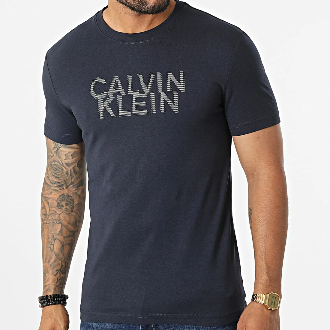 Meilleure vente 🔔 Tee 👕 Shirt Distorted 0113 Bleu Marine de Calvin Klein 🔥 1 Meilleure vente 🔔 Tee 👕 Shirt Distorted 0113 Bleu Marine de Calvin Klein 🔥