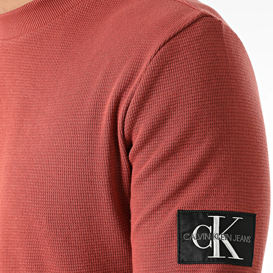 Top 10 ❤️ Sweat Crewneck Monogram Badge Waffle 6610 Rouge Brique de Calvin Klein ⌛ 2 Top 10 ❤️ Sweat Crewneck Monogram Badge Waffle 6610 Rouge Brique de Calvin Klein ⌛ – Image 2