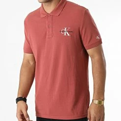 Acheter 🧨 Polo Manches Courtes 0889 Rouge Brique de Calvin Klein ❤️