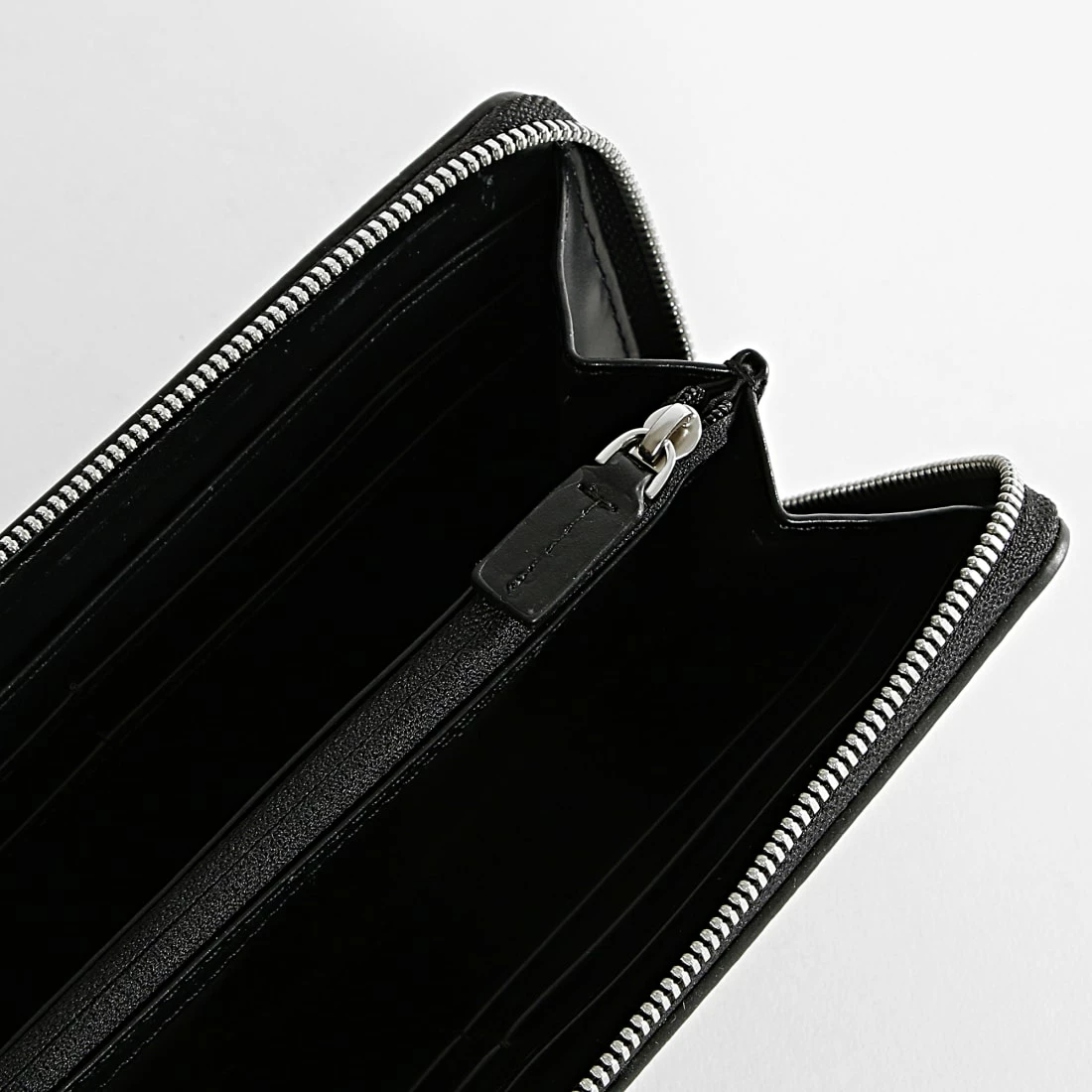 Offres 🥰 Portefeuille Femme Sculpted Mono 0093 Noir de Calvin Klein 🧨 3 Offres 🥰 Portefeuille Femme Sculpted Mono 0093 Noir de Calvin Klein 🧨 – Image 3